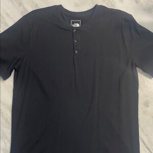 The North Face Men's Black Short Sleeve Henley